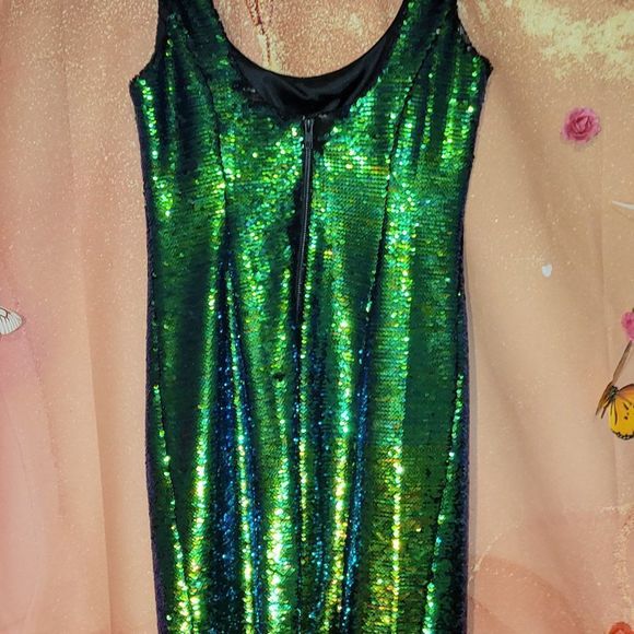 MILLY Green Iridescent Sequin Cocktail Dress - Picture 5 of 11